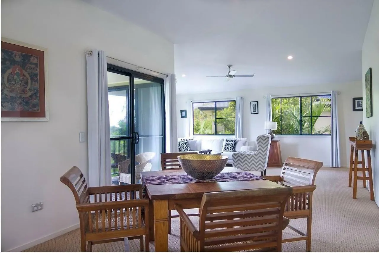 Holiday home Mariposa Beach House Byron Bay Australia